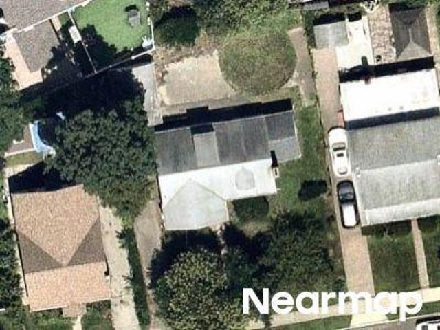 Newton St