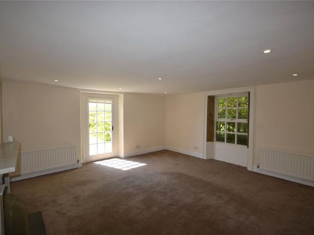 Newton Park, Mitford, Morpeth, Northumberland, NE61 3SA