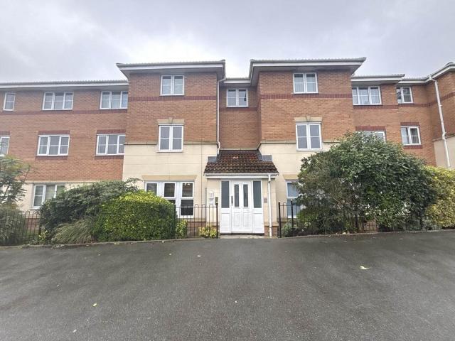 Newton Road, Parr 2 bed apartment to rent £750 pcm £173 pw