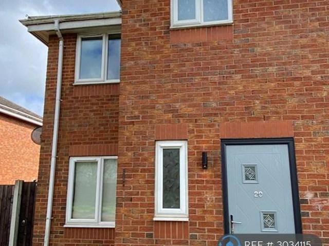 Newton Road, St. Helens, WA9 3 bed terraced house to rent £950 pcm £219 pw