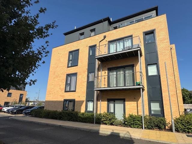 Newtown Road, Ashford TN24, 2 bed flat to rent, £1,400 pcm | PrimeLocation