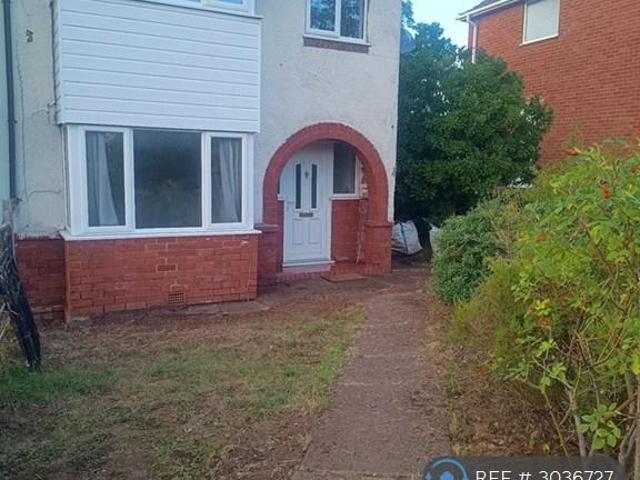 Newtown Road, Worcester, WR5 3 bed semi detached house to rent £1,050 pcm £242 pw