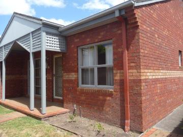 Newtown Unit for Sale: 2BR, Outdoor Area, Garage, & Modern Comfort