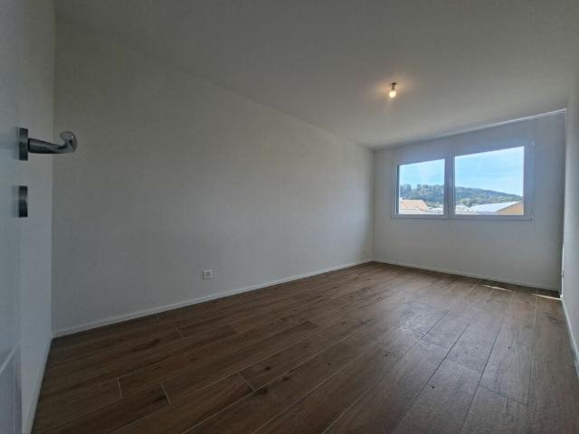 New 3.5 room apartment on the 2nd floor in Farvagny