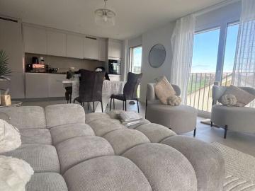 New 3.5 room apartment with large balcony