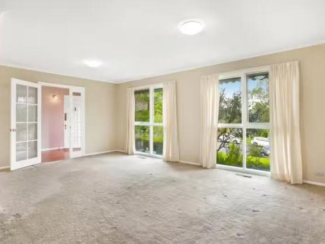 Unique 3 Temple Court, Templestowe Lower VIC 3107 House For.