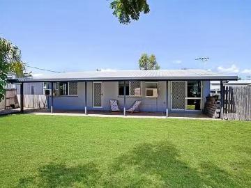 Just in! 3 Trevina Court, Balgal Beach, QLD 4816