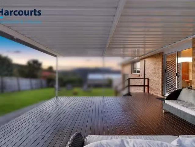 Nice 3 Warooka Street, NARARA, NSW 2250 House for Rent