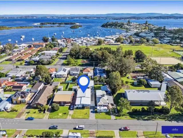 Charming 3 Ashley Street, MARKS POINT House for rent Listed b.