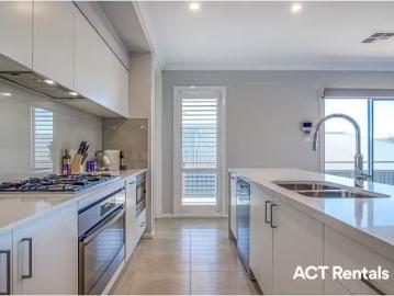 Charming 3 Ayliffe Street, Googong House for rent Listed by P.