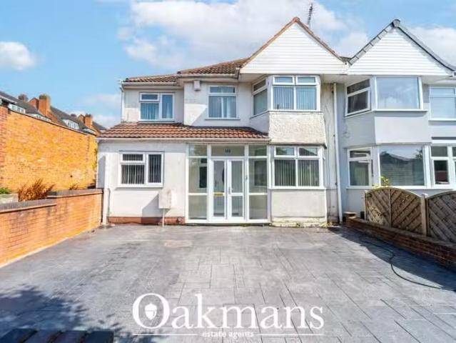 Deal! 3 BA 5 bedroom semi detached house for rent in Osmaston.
