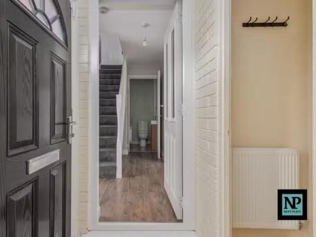 For Rent! 3 bedroom terraced house for rent in Juniper, Tamwor.