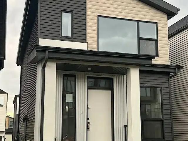 New 3 Bedroom Unit in Alces, SW Edmonton – Available Now!