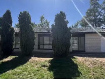 Coleambally, Victoria - Parking, Equipped kitchen