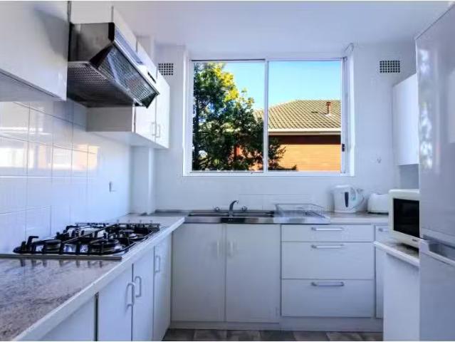 Deal! 3 BR 4/106 Condamine Street, Balgowlah Apartment for ren.