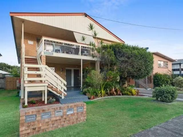 Rental! 3 BR 4/10 Lord Street, KIRRA Apartment for rent Liste.