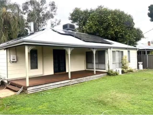 Cozy 3 BR 44 Fitzroy Avenue, Red Cliffs House for rent Listed.
