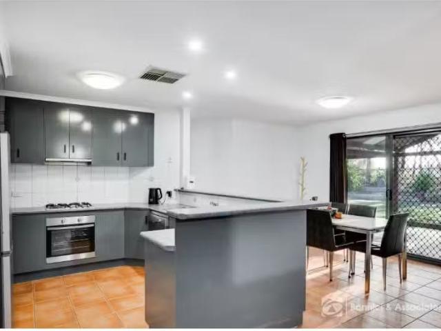 New 3 BR 45 Daysdale Way, Thurgoona House for rent Listed by.