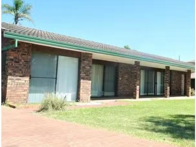 Deal! 3 BR 4 Celestial Place, CRANEBROOK House for rent Liste.