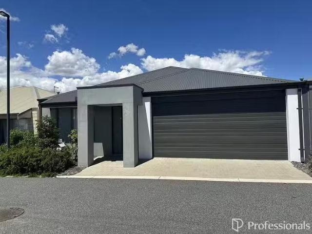 Cheap 3 BR 52/11 Bakana Loop, Landsdale, WA 6065