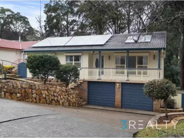 Cozy 3 BR 59 Gari Street, Charlestown House for rent Listed b.