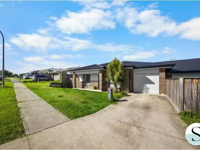New 3 BR 59 Kurrabung Dr, Fletcher House for rent Listed by S.