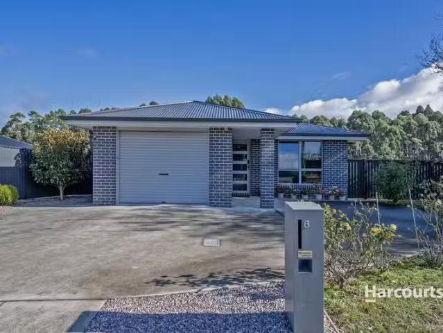 Nice 3 BR 6 O'Grady Street, HAVENVIEW, TAS 7320 House for Rent