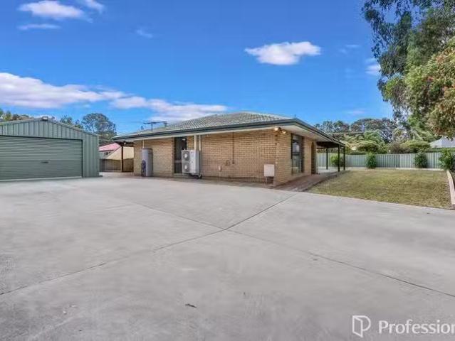 Just in! 3 BR 6 Burtonia Way, Forrestfield, WA 6058