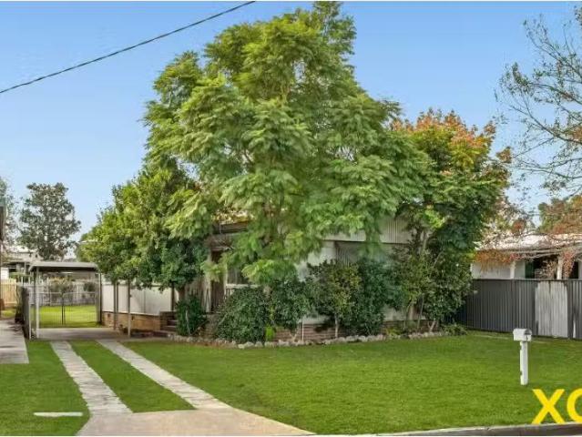 Rental! 3 BR 6 Dalton Avenue, Singleton House for rent Listed.