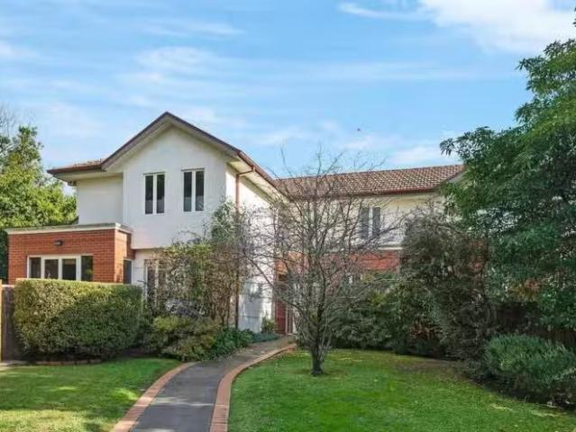Charming 3 BR 7/27 High Street, Mont Albert VIC 3127 Unit Fo.