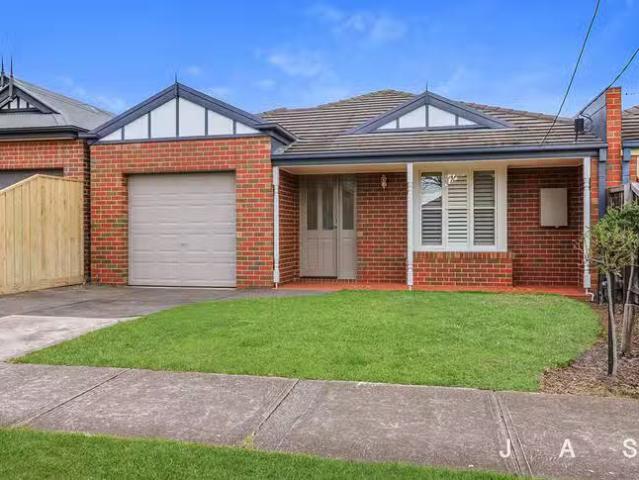 Just in! 3 BR 75 Anderson Street, Newport, VIC 3015