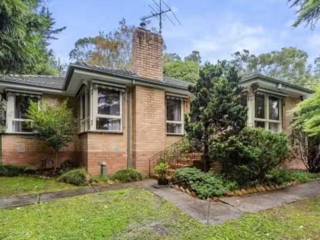 Just in! 3 BR 13 comebada Ave, Upwey VIC 3158 House For Lease