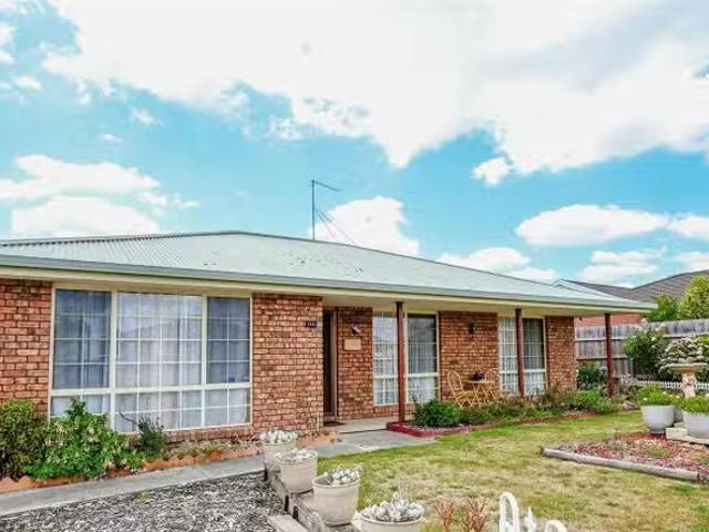 Cheap 3 BR 106 Franmaree Road, NEWNHAM, TAS 7248 House for R.