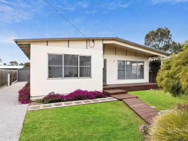 Just in! 3 BR 10 Granault Parade, Corio, VIC 3214 House for.
