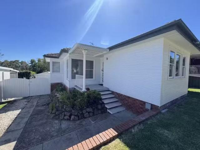 Unique 3 BR 11 Tumpoa Street, Whitebridge House for rent List.