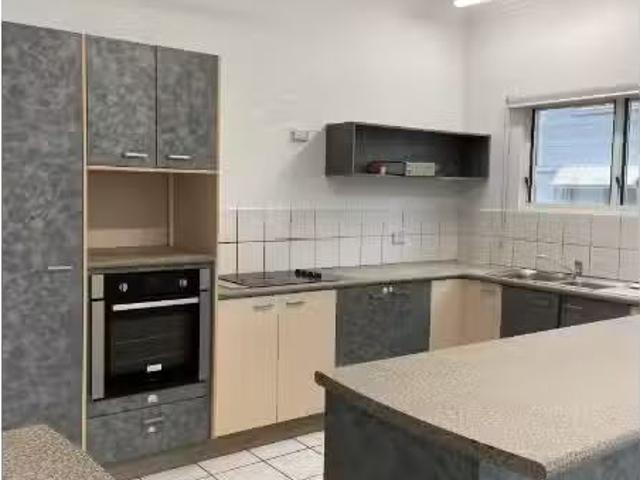 Rental! 3 BR 12/21 Duke Street, Stuart Park Apartment for rent.