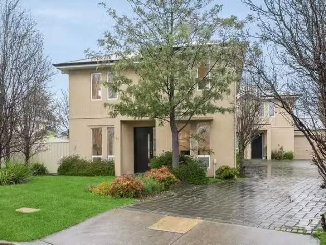 Cozy 3 BR 1/23 Albany Close, OAKLANDS PARK, SA 5046 House fo.