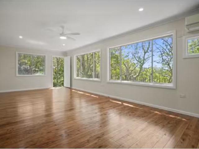 Rental! 3 BR 12 Tuggerawong Road, Wyongah House for rent List.