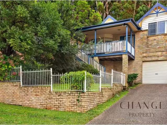 For Rent! 3 BR 1/48 Kookaburra Street, Kincumber Townhouse for.