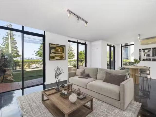 Unique 3 BR 1/60 62 Fraters Avenue, Sans Souci Townhouse for r.