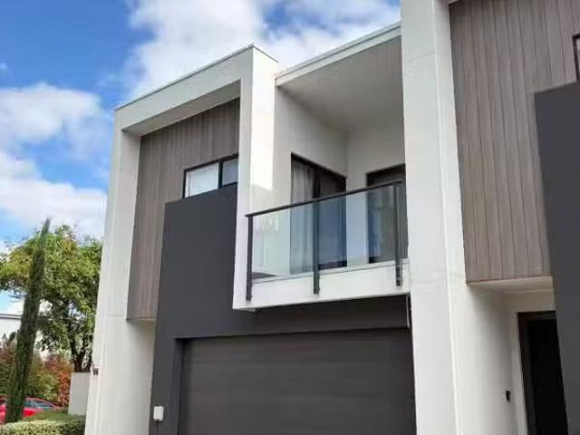 Unique 3 BR 1/66 Marden Road, MARDEN, SA 5070 House for Rent