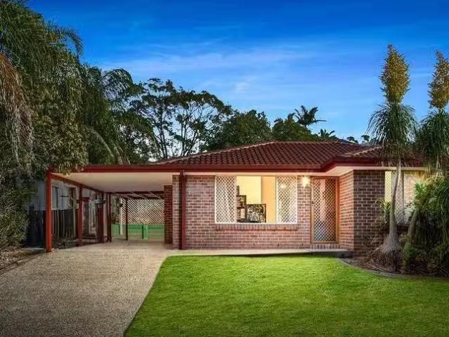Nice 3 BR 16 Beckett Road, Mcdowall, QLD 4053
