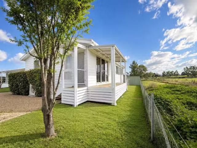 Cozy 3 BR 16B Mount Street, Scone House for rent Listed by Mo.