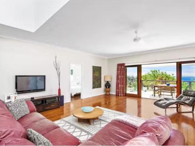 Cozy 3 BR 185 Plateau Road, Bilgola Plateau House for rent Li.