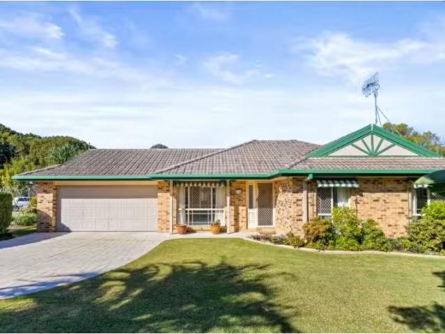 Deal! 3 BR 1 Tulipwood Ct, Suffolk Park House for rent Listed.