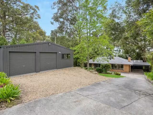 Charming 3 BR 23 Monomeith Road, ASHTON, SA 5137 House for R.
