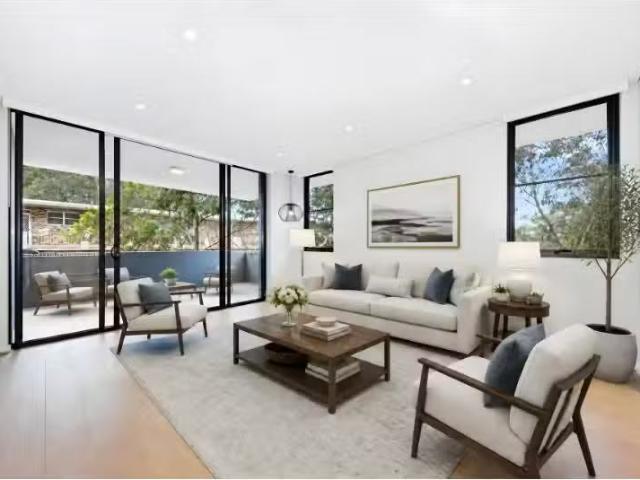 Unique 3 BR 211/586 Mowbray Road, Lane Cove Apartment for rent.