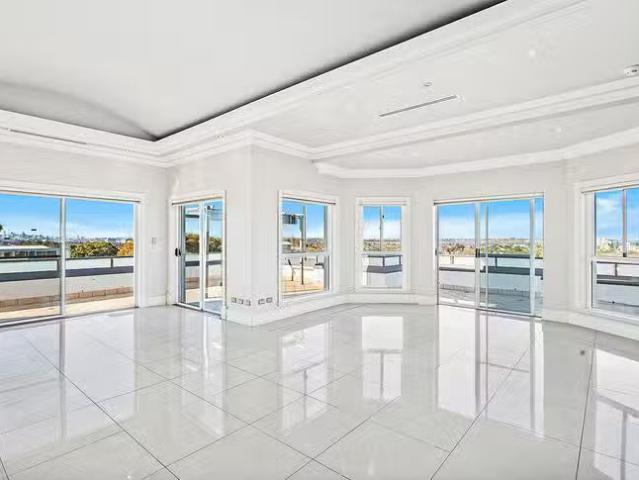 Rental! 3 BR 21/58 Bay Street, Rockdale, NSW 2216