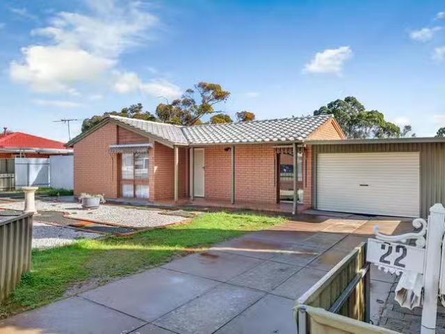 Unique 3 BR 22 Wilterna Crescent, Smithfield, SA 5114