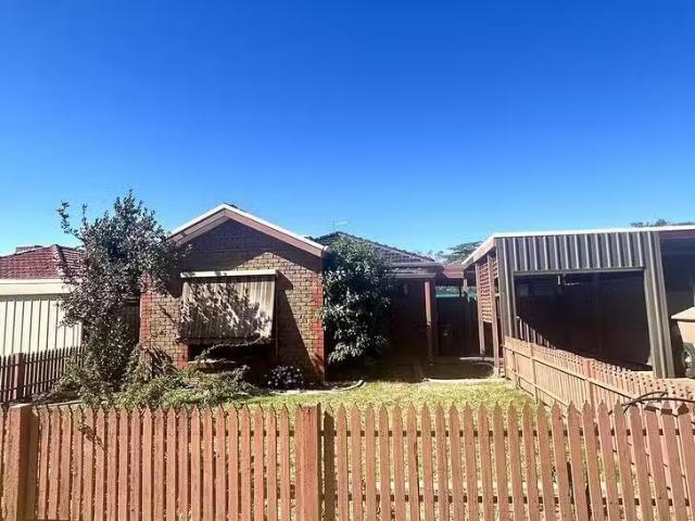 Nice 3 BR 2/302 Ninth Street, Mildura, VIC 3500